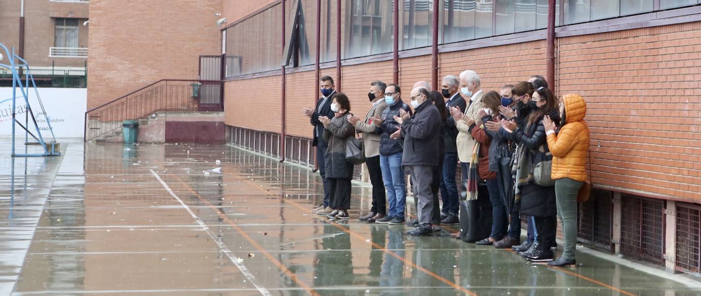 La comunidad educativa del colegio Sagrado Corazón (Jesuitas), donde estudiaba el pequeño asesinado, ha guardado un minuto de silencio