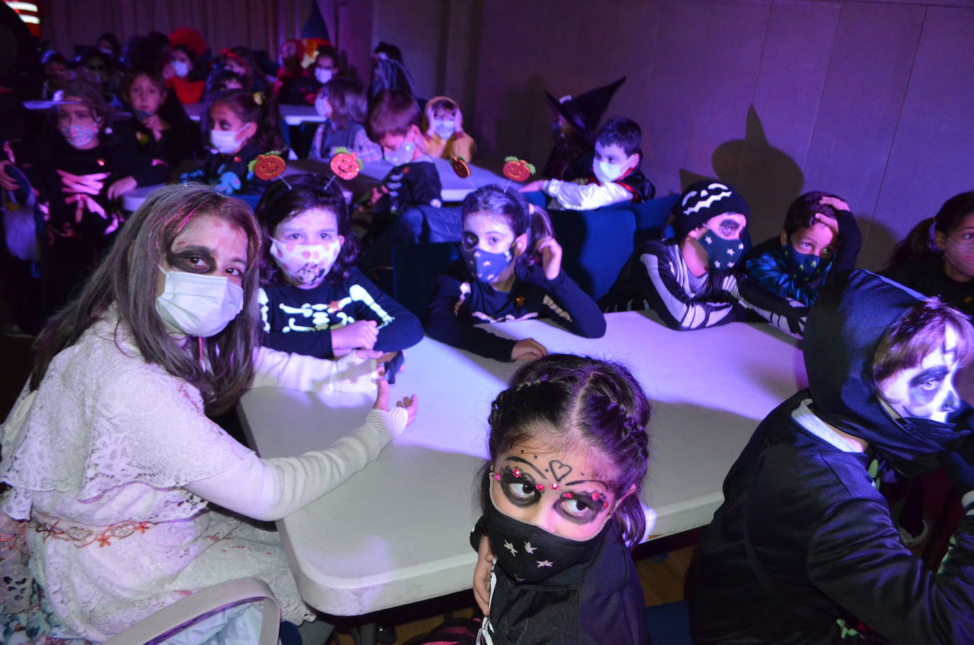 Fotos: Fiesta de Halloween en la Ermita de la Concepción en Calahorra