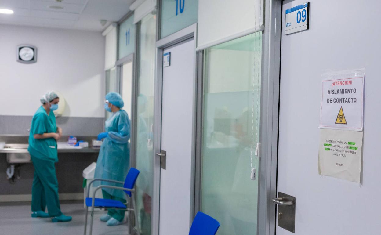 Coronavirus: La Rioja supera los 100 casos activos un mes después y suma un paciente más en la UCI