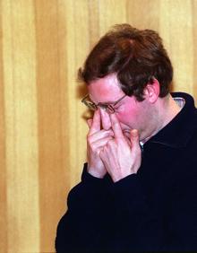 Imagen secundaria 2 - Almeida, durante el juicio del 'Crimen de la inmobiliaria', que se celebró en marzo de 2000.