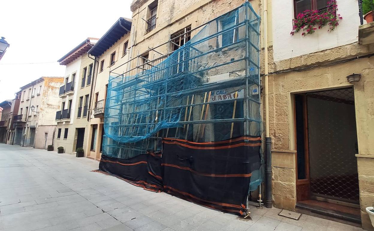 Inmueble que será derribado en la calle Pinar. 