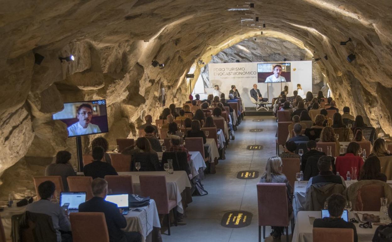 Mesa redonda celebrada en la última edición del Foro Enogastronómico antes de la pandemia. 