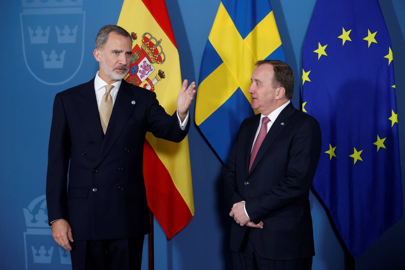 El rey Felipe VI, junto al primer ministro sueco en funciones, Stefan Löfven