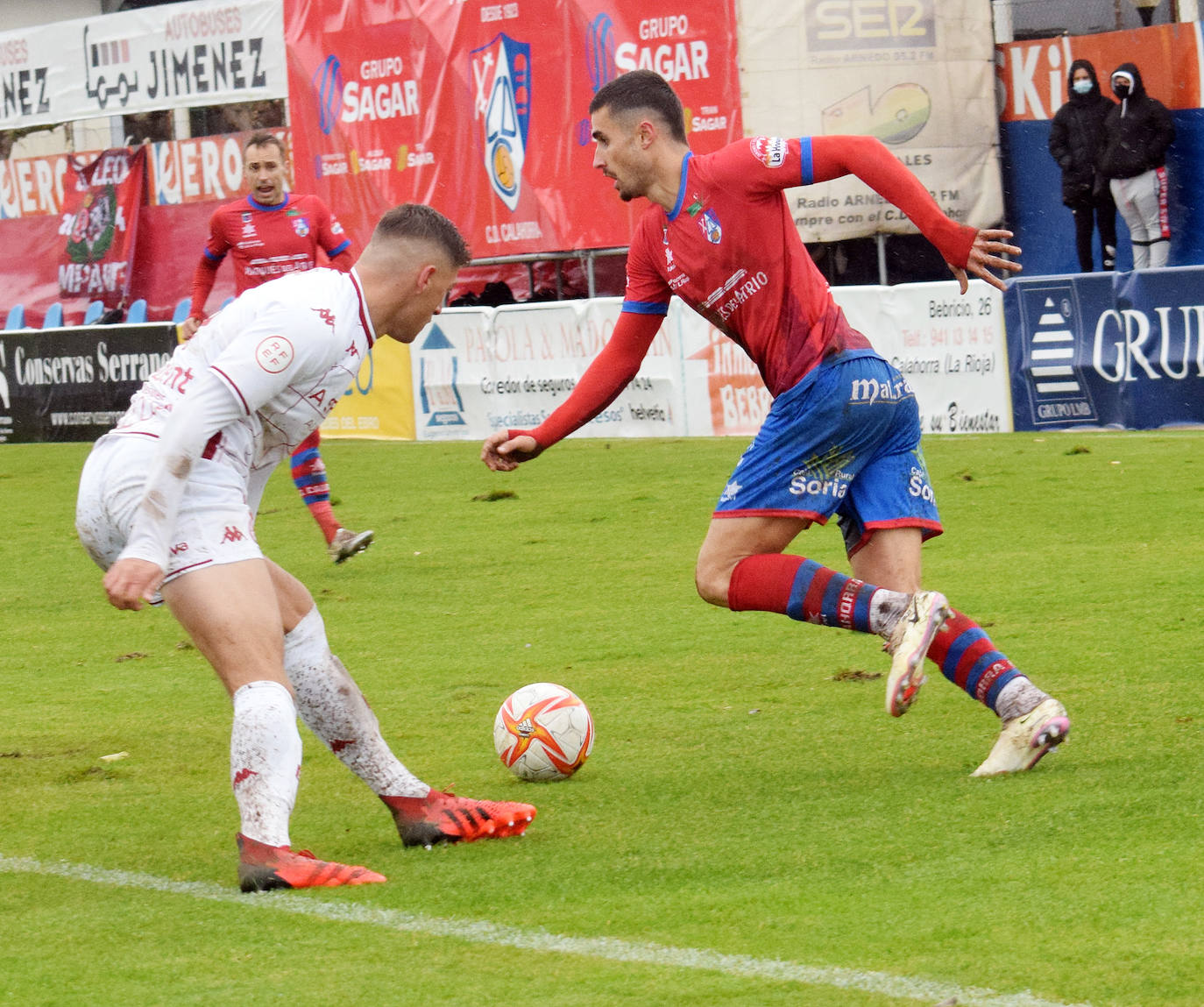 Los riojabajeños se han impuesto a la Cultural con los goles de David Soto y Álex Arias