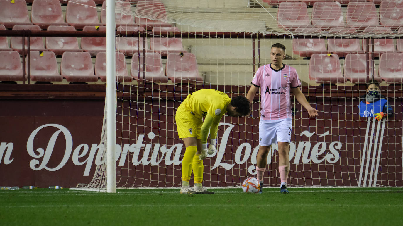 Los visitantes se clasifican para la siguiente ronda de la Copa del Rey gracias a dos goles de Ortuño