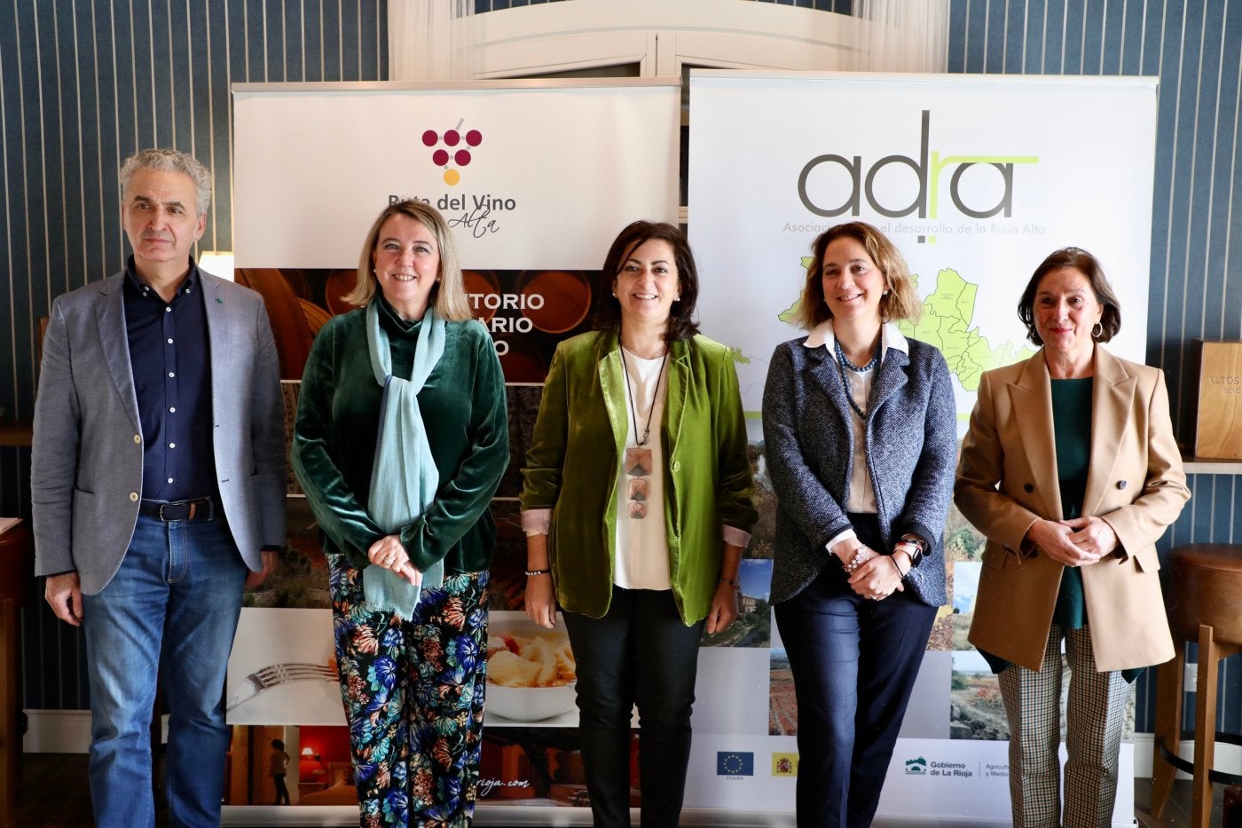 Maestro, Hita, Andreu, Jiménez y Corzana en Bodegas Corral. 