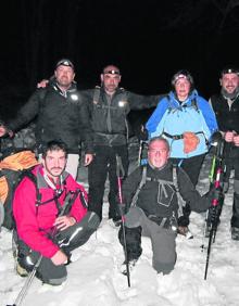 Imagen secundaria 2 - El club de montaña Sampol, 10 años entre caminos y cuestas