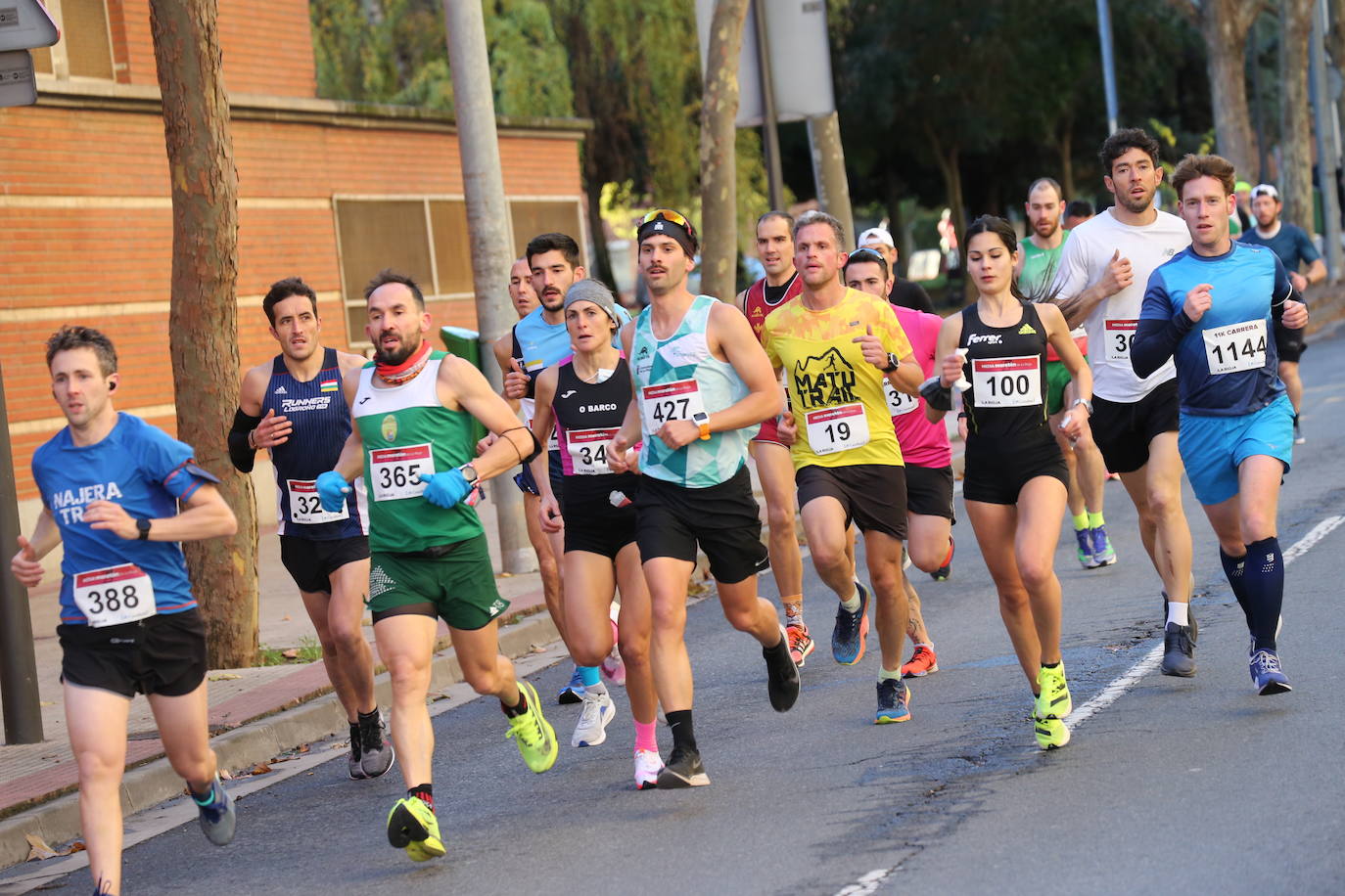 Fotos: La salida de la Media Maratón de La Rioja