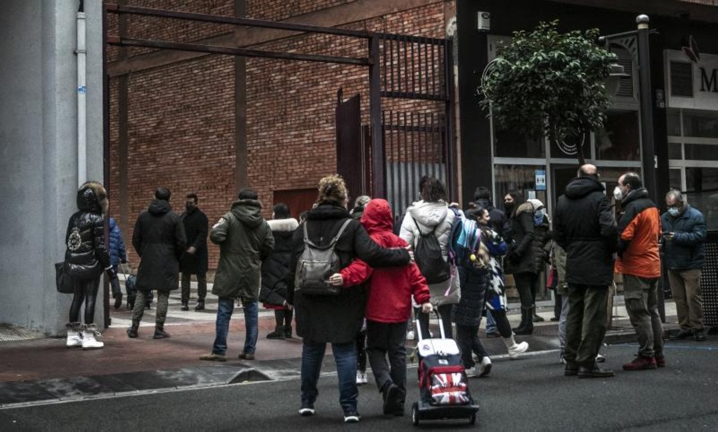 Las familias, superadas por las decisiones que deben tomar 