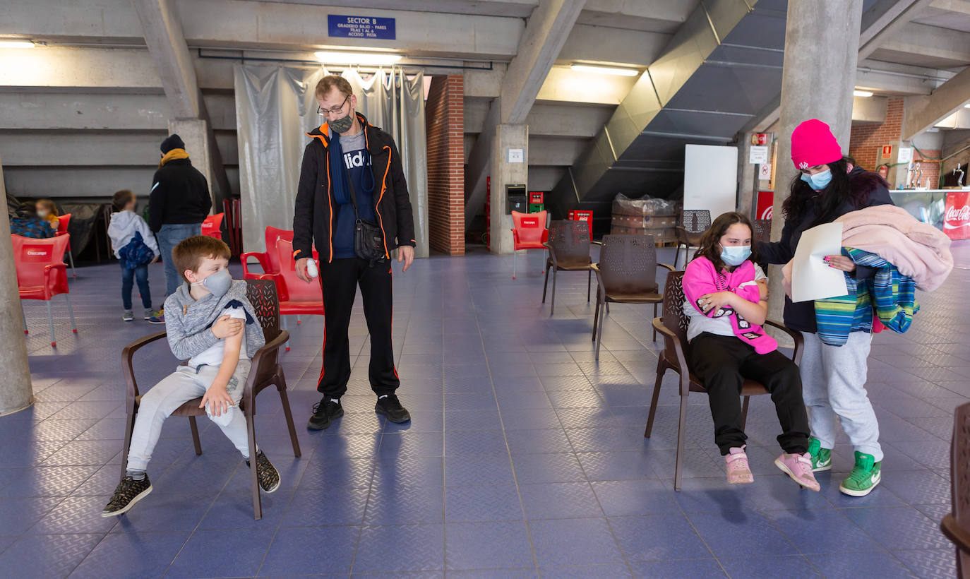 Fotos: Arranca la vacunación en el Palacio de los Deportes