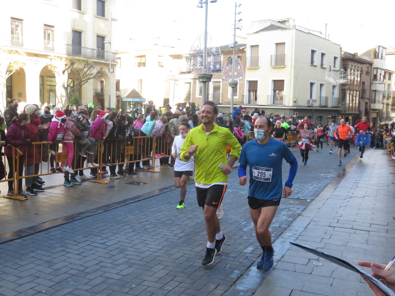 Fotos: Cuatrocientos corredores, en la San Silvestre de Alfaro