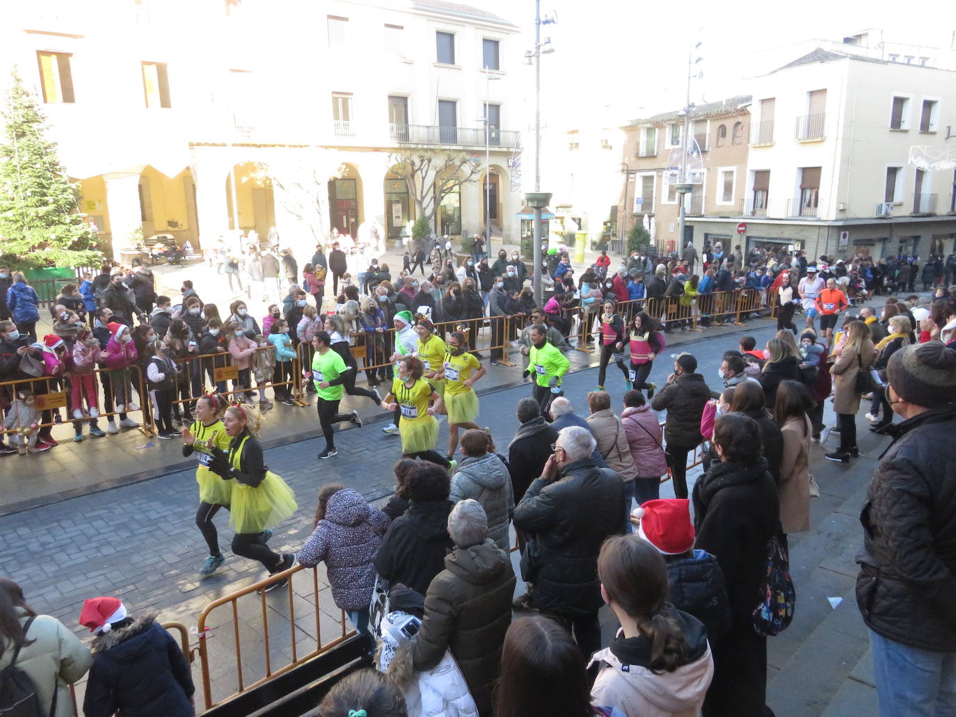 Fotos: Cuatrocientos corredores, en la San Silvestre de Alfaro