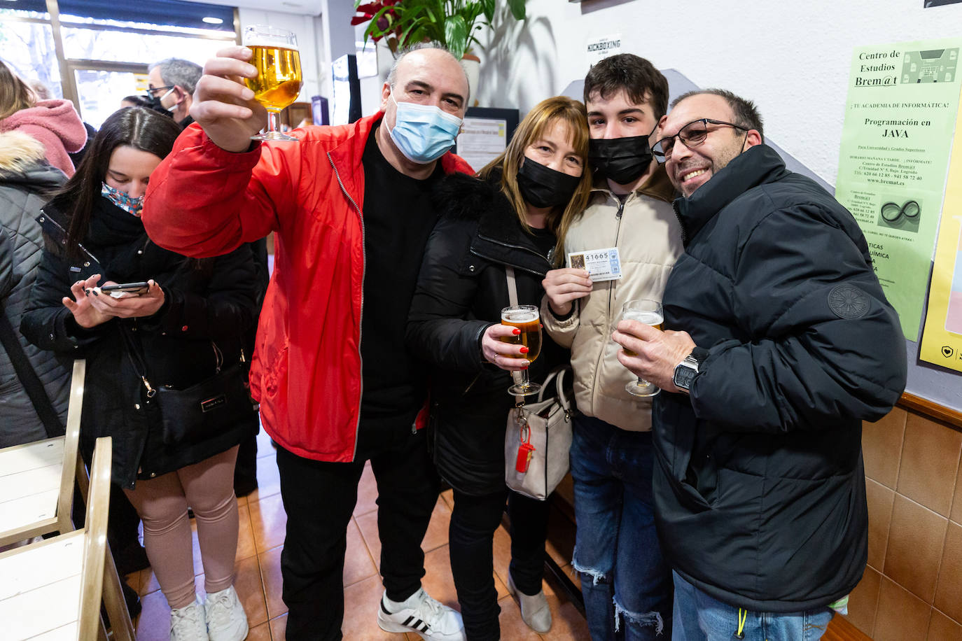 Fotos: Así celebran El Niño en el Bar la Trompeta de Plata