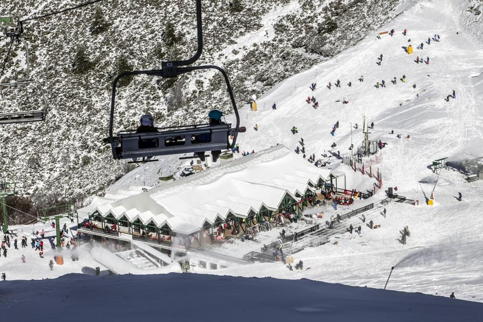 La estación de esquí, en una imagen general tomada desde un telesilla. 