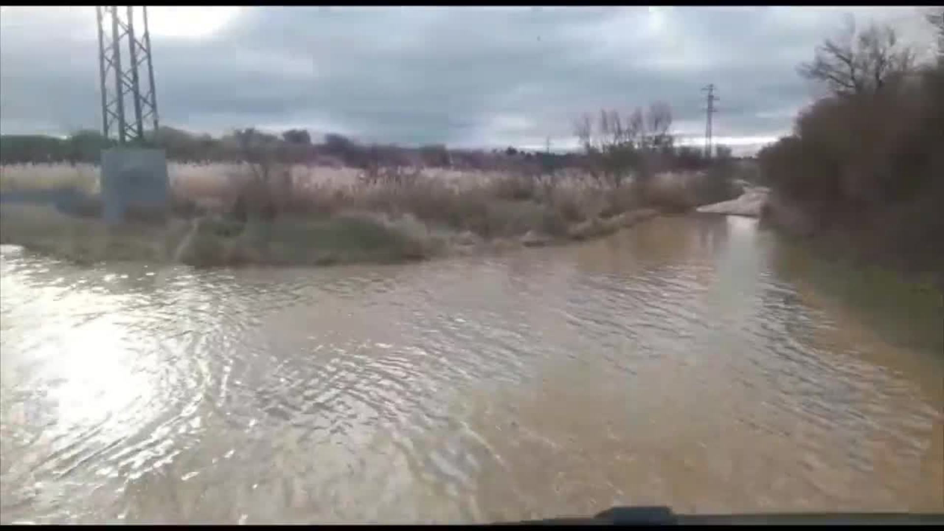 El Canal de Lodosa se rompe a su paso por Rincón de Soto