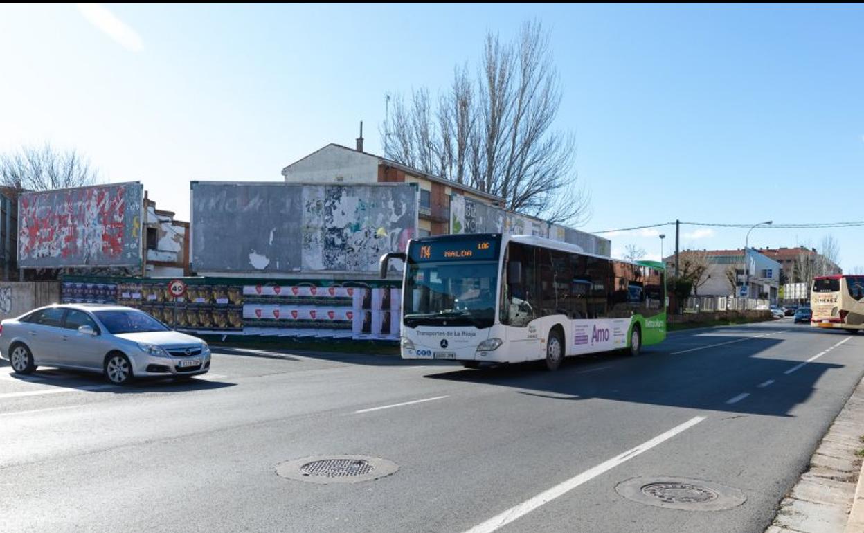La ordenación aprobada prevé articular este viario de otra manera, porque Pradoviejo se unirá a la prolongada calle Francia en este punto. 