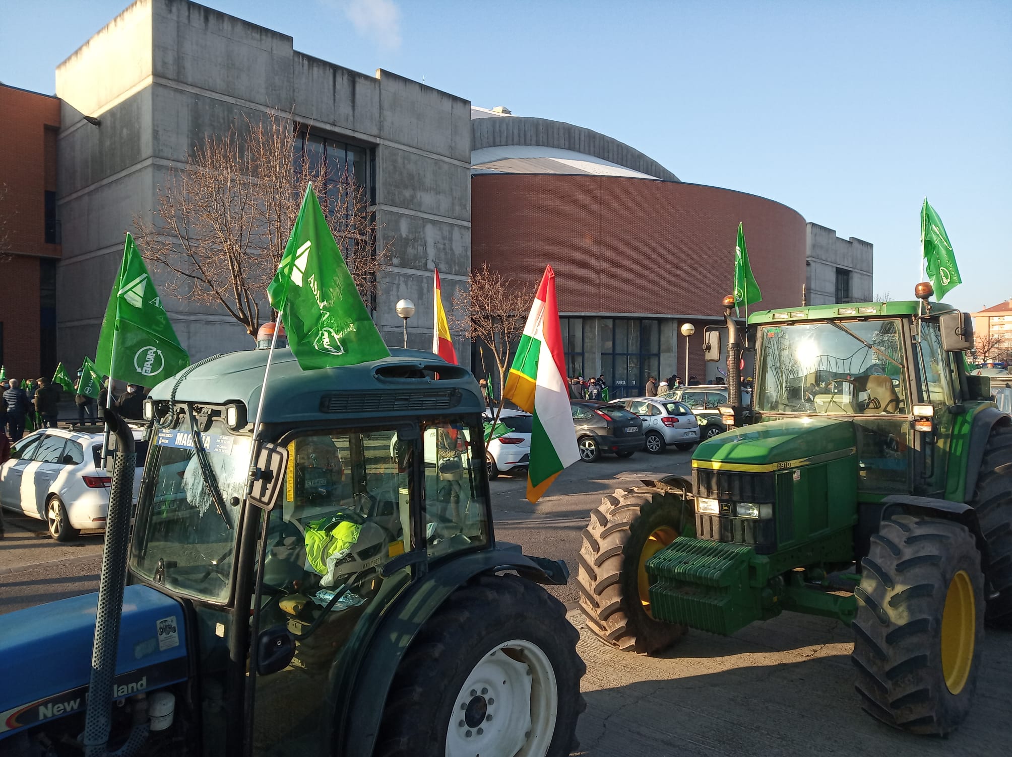 Fotos: Así ha sido la salida de la manifestación del campo