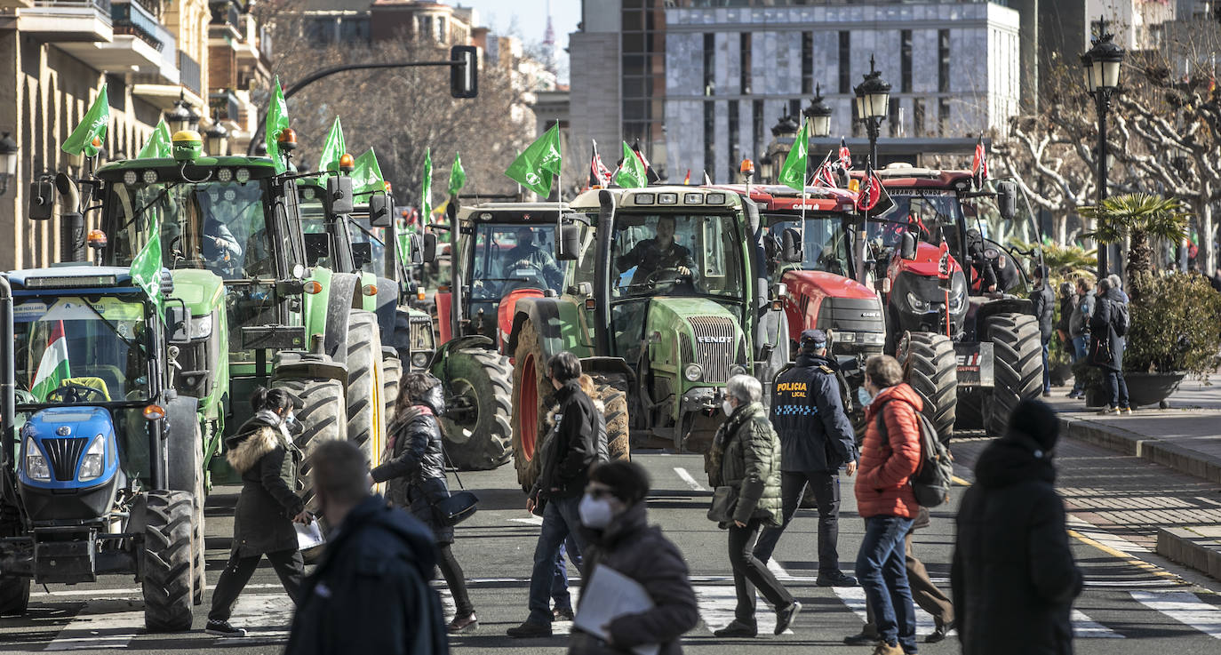 Fotos: El campo riojano se manifiesta en Logroño