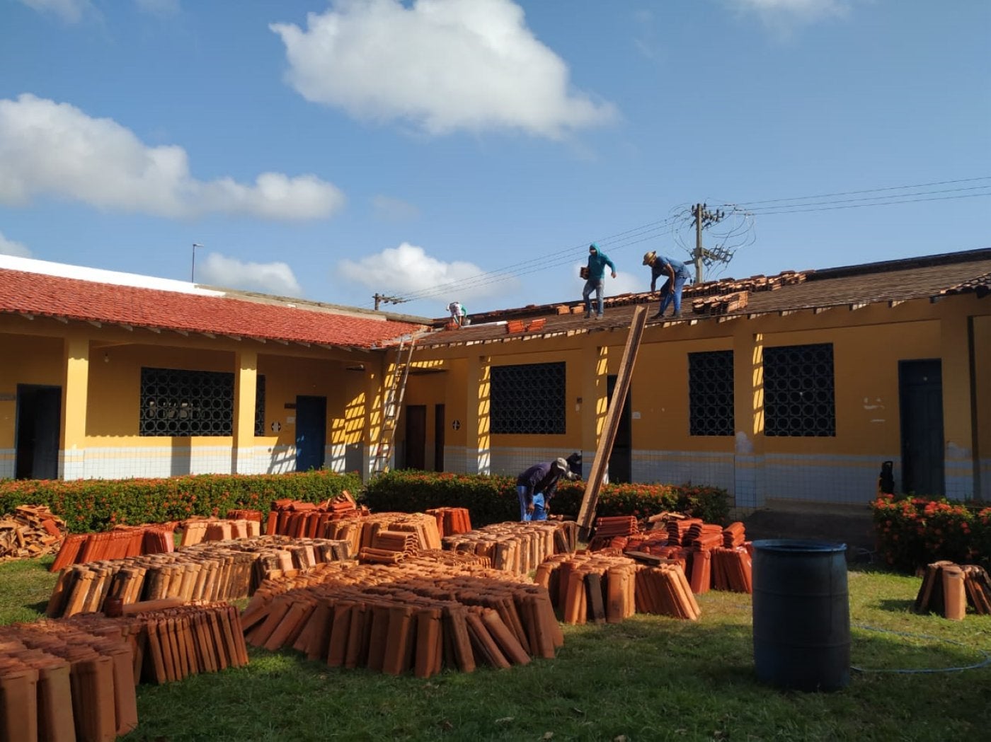 Imagen de las obras de recuperación del Centro Frei Zacarías, en Salvaterra, Brasil. 