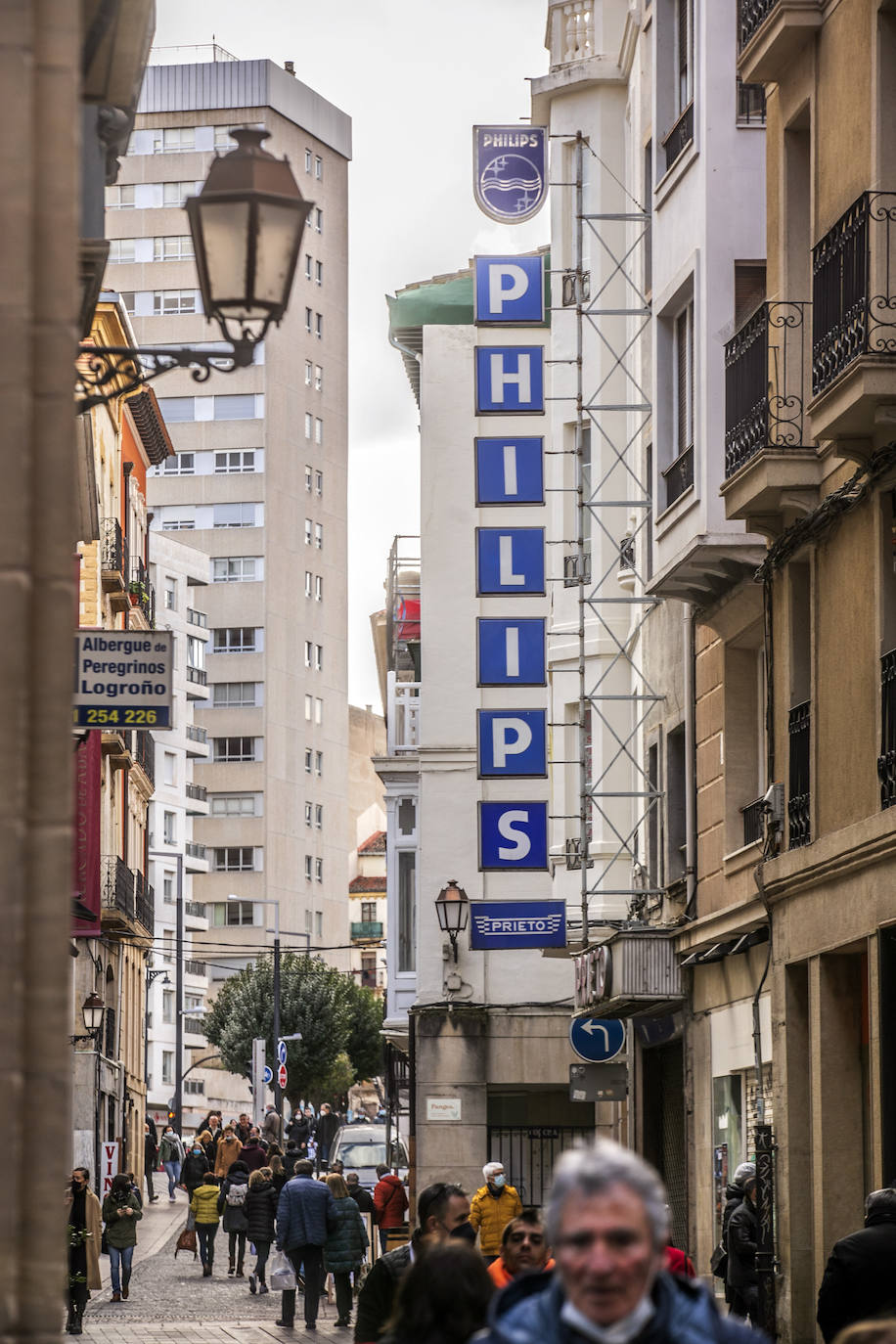 Fotos: Logroño con letra de rótulo