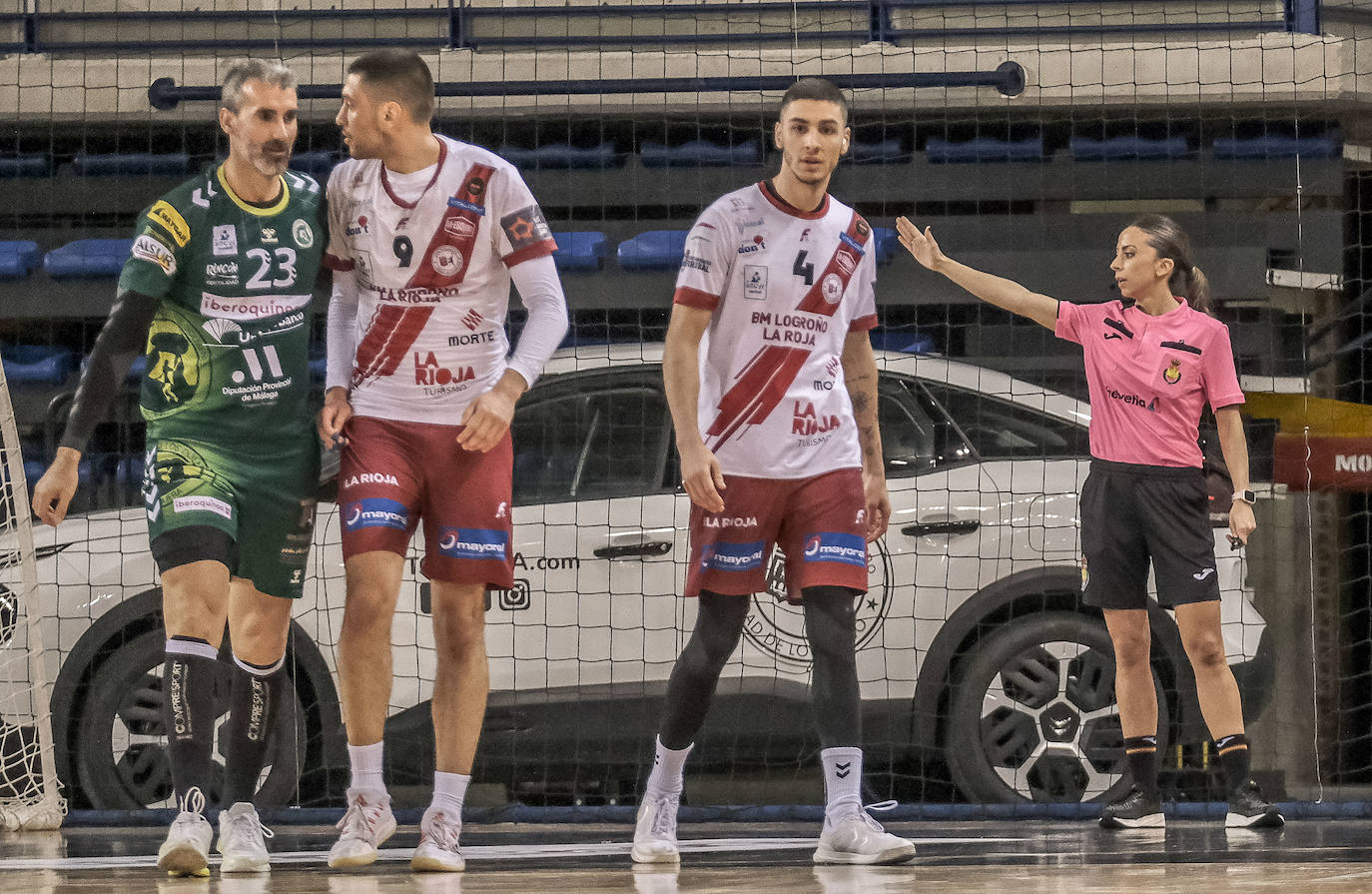 Fotos: La victoria del Logroño ante el Antequera