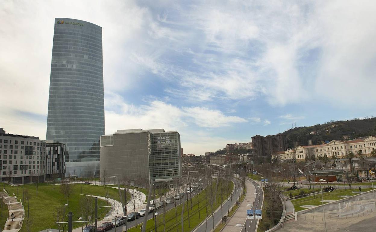 Vista de la Torre Iberdrola en Bilbao. 