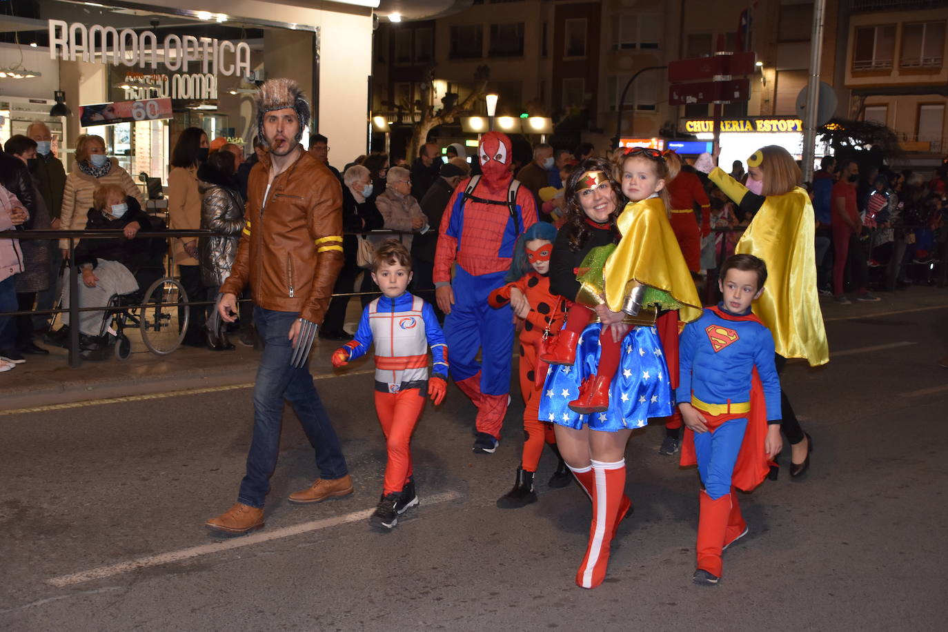 Fotos: Calahorra desfila por el Carnaval