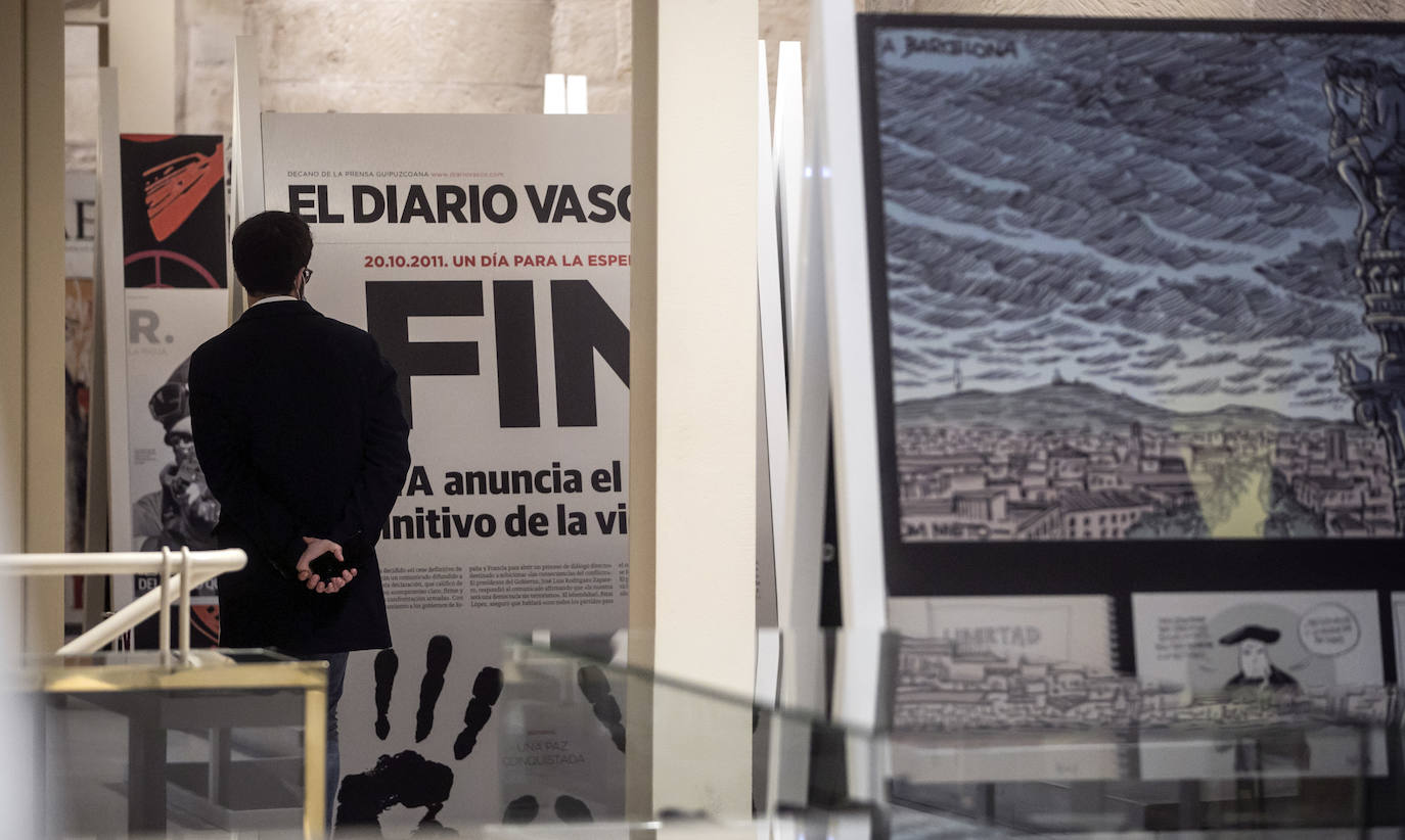 El Parlamento de La Rioja acoge la exposición 'El terror a portada', organizada por Vocento, la Fundación Víctimas del Terrorismo y el Centro Memorial de las Víctimas del Terrorismo. 