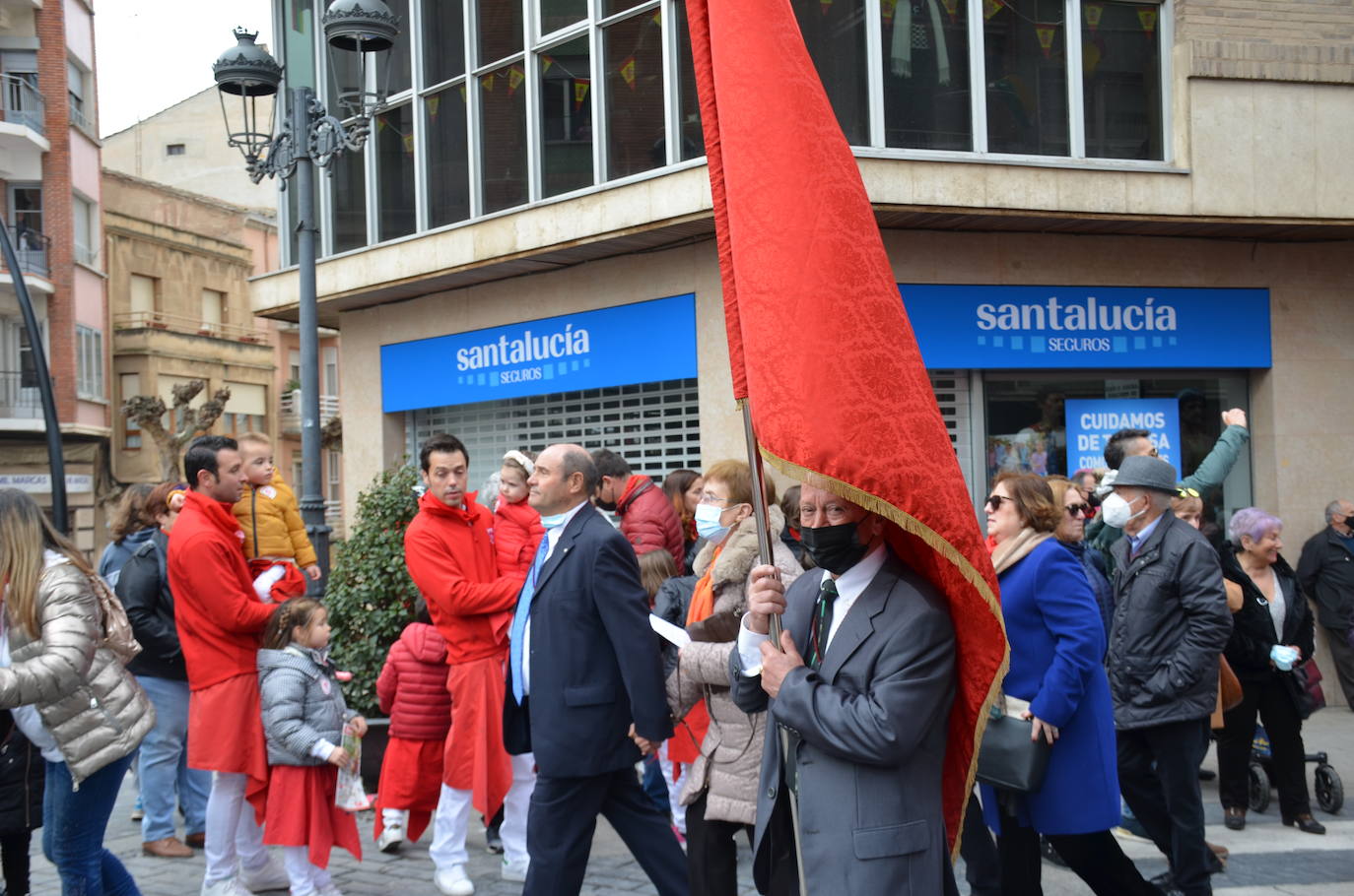 Fotos: La procesión de los mártires Emeterio y Celedonio llena las calles de Calahorra