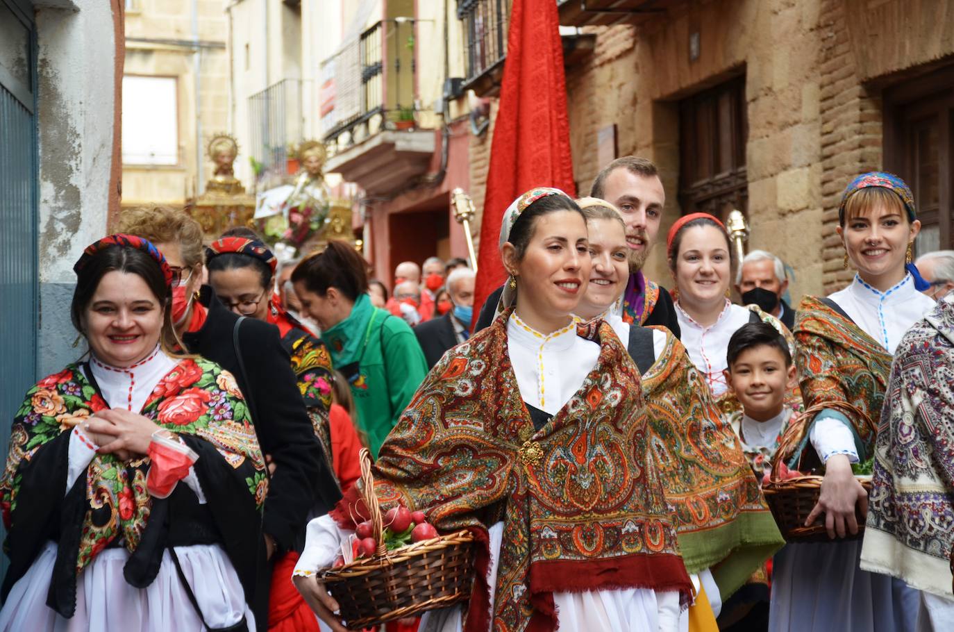 Fotos: La procesión de los mártires Emeterio y Celedonio llena las calles de Calahorra