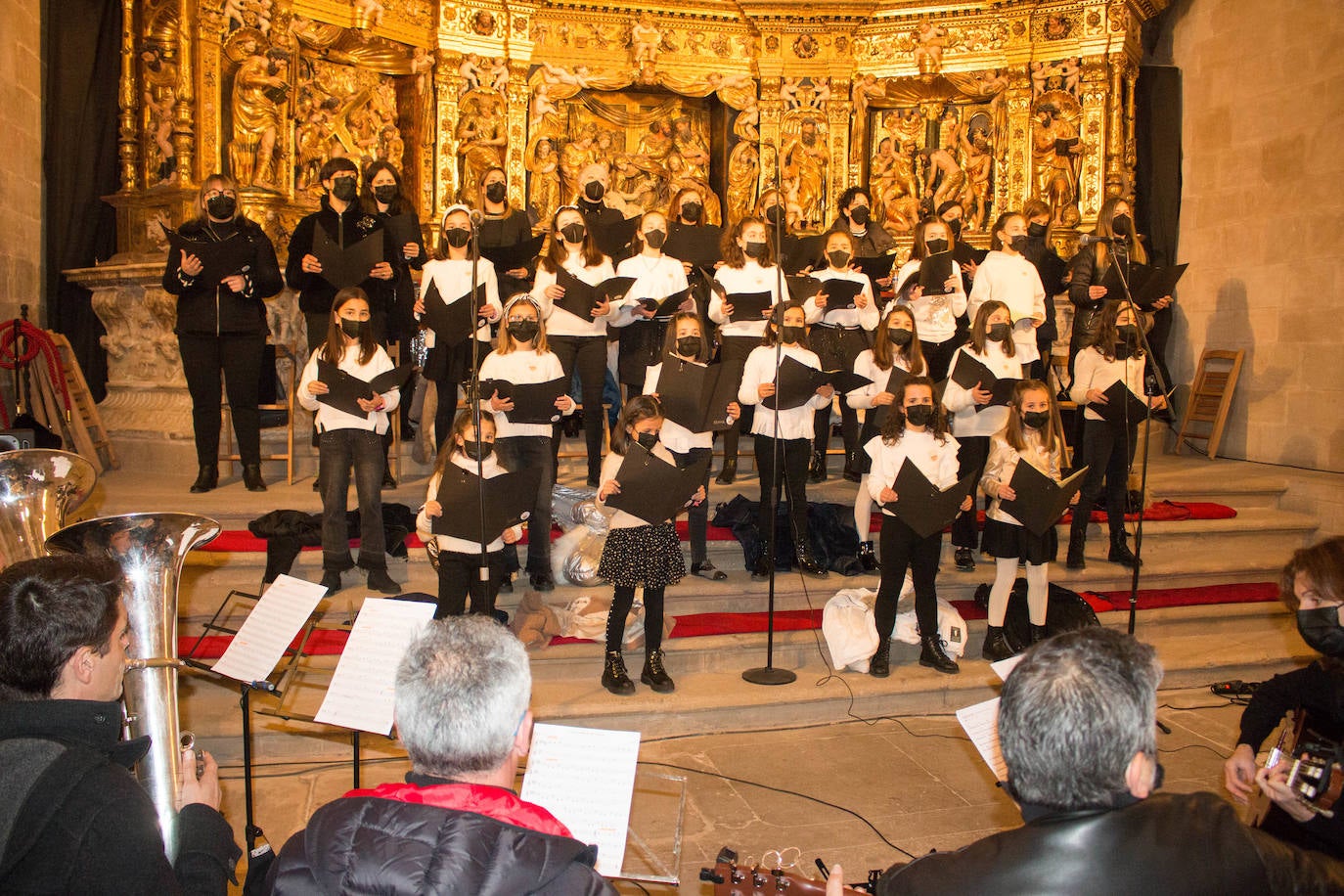 Fotos: Santos Montoya toma posesión como obispo en la catedral de Santo Domingo