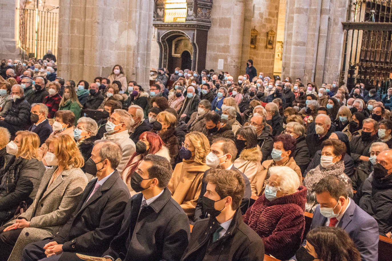 Fotos: Santos Montoya toma posesión como obispo en la catedral de Santo Domingo