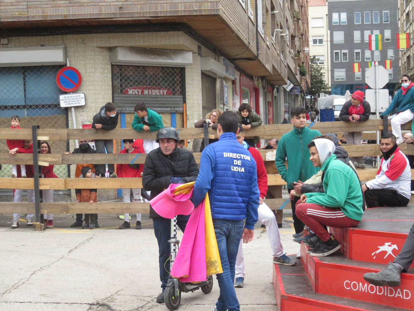 Fotos: Las ganas llenan las calles por San José