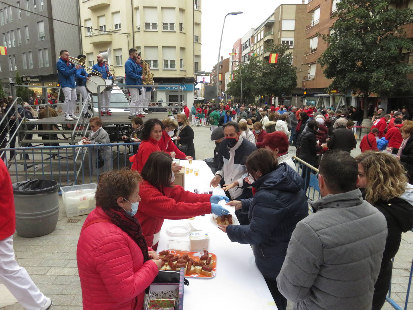 Fotos: Las ganas llenan las calles por San José