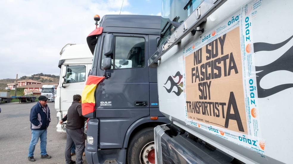 Segunda caravana de protesta de los transportistas riojanos