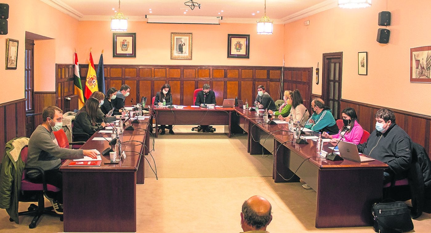 Pleno ordinario de la Corporación calceatense, celebrado ayer por la tarde. 