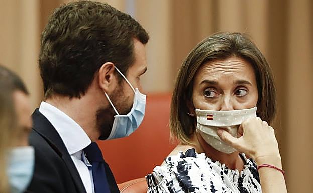En Madrid, 2020. Pablo Casado la convierte en portavoz del Grupo Popular en el Congreso, sustituyendo a Cayetana Álvarez de Toledo. 