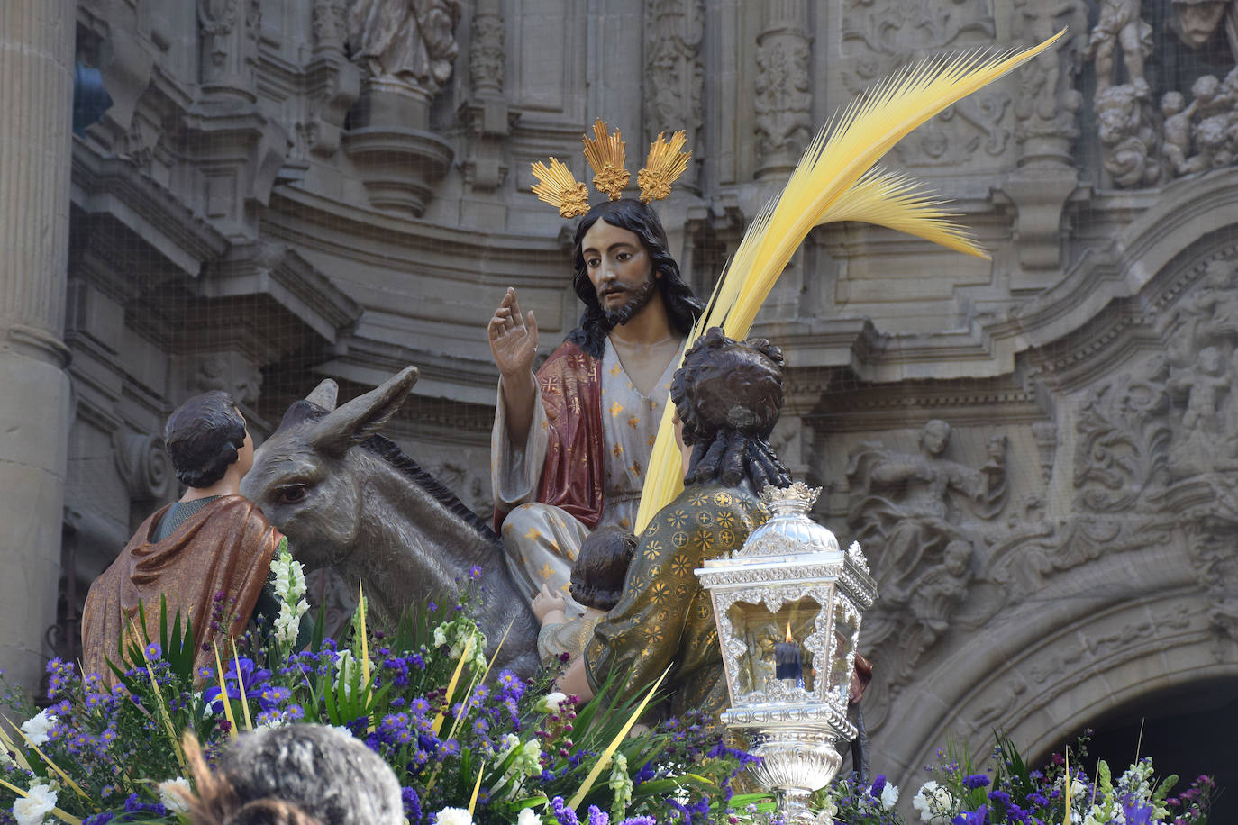 Fotos: Los niños protagonizan la procesión de la Borriquilla de Logroño