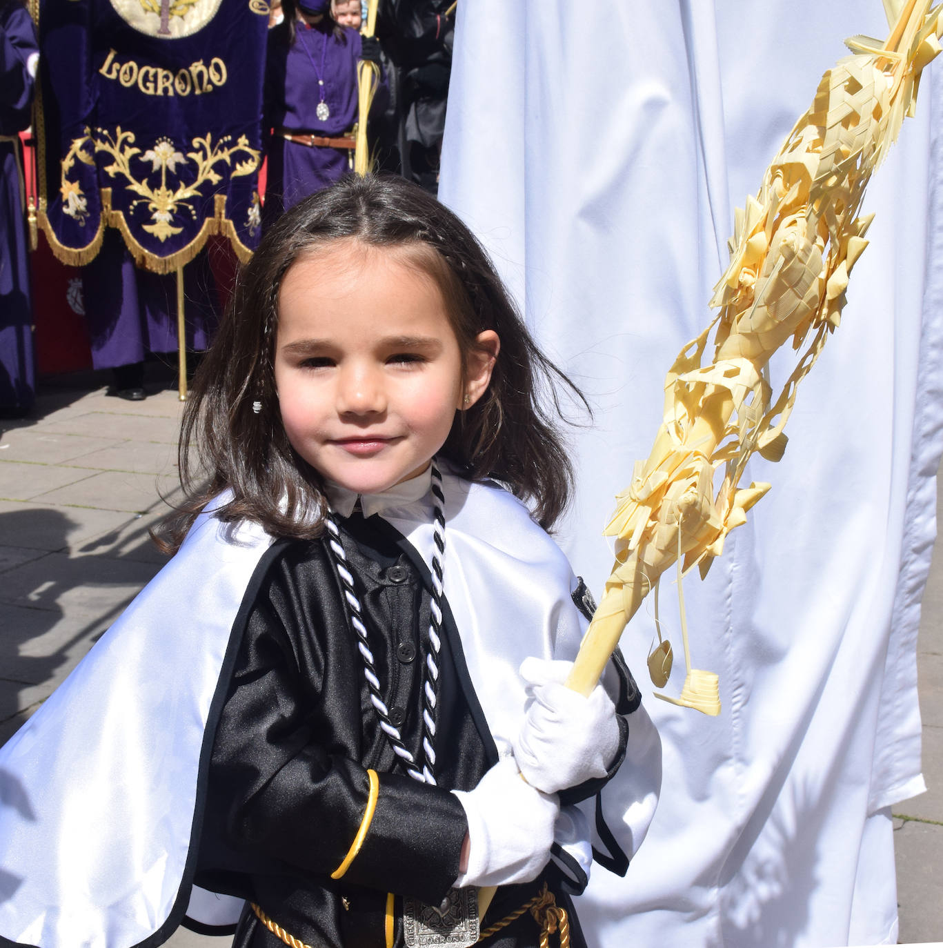 Fotos: Los niños protagonizan la procesión de la Borriquilla de Logroño