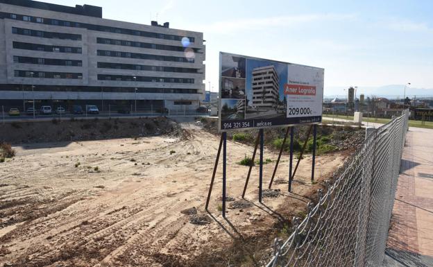 Aner Logroño. 41 viviendas actualmente en comercialización de una fallida promoción que se quedó en solar. 