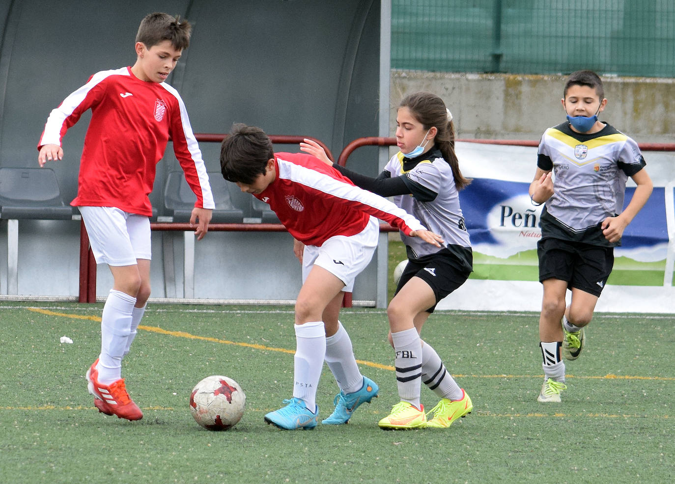 Fotos: Primera jornada del Torneo Villega en La Ribera