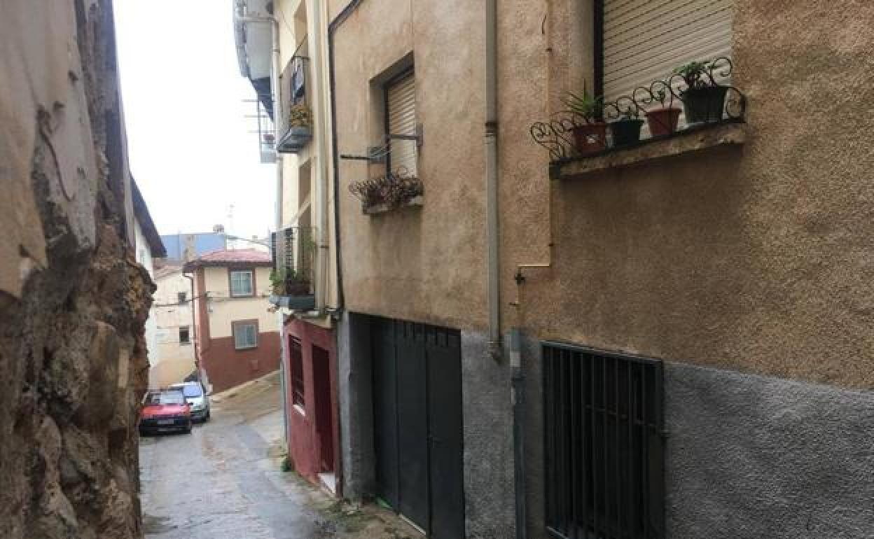 Hallado muerto en su casa de Albelda