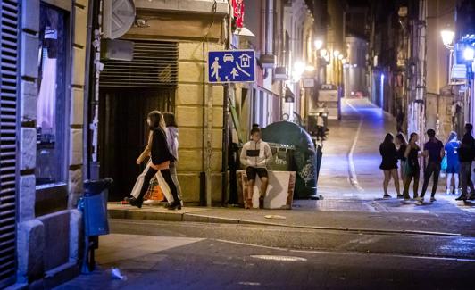 Zona de ocio nocturno, en la capital riojana, prácticamente vacía. 