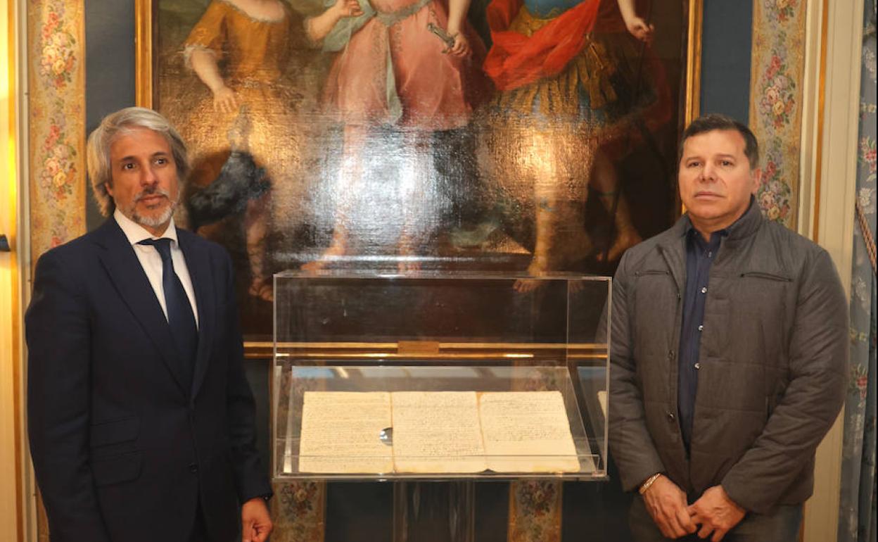 Sandoval y Ramírez, tras la presentación del proyecto. 