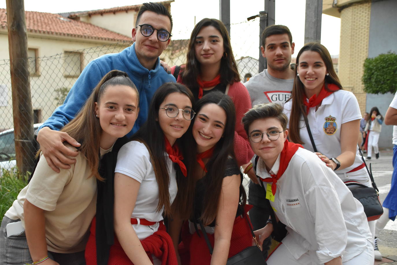 Fotos: Vacas de noche y ranchos en fiestas de Quel