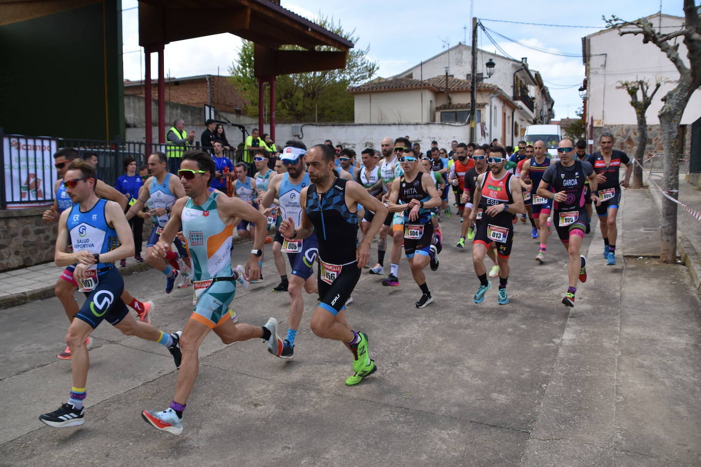 Fotos: Camilo Santiago y Ángela Muñoz ganan el duatlón de Galilea