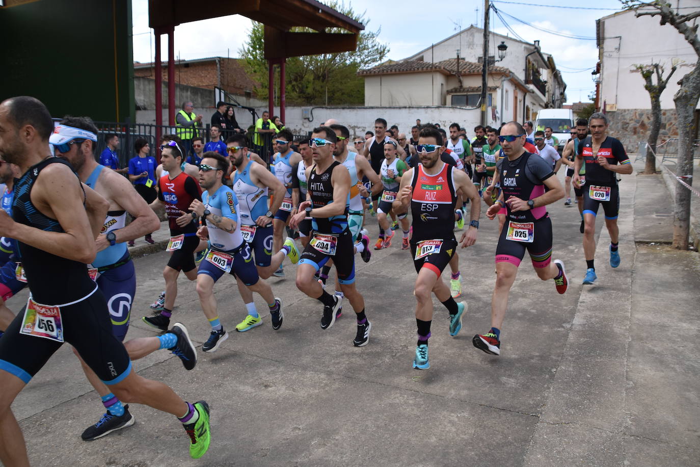 Fotos: Camilo Santiago y Ángela Muñoz ganan el duatlón de Galilea