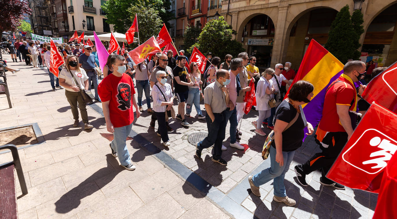 Fotos: Manifestación principal del Primero de Mayo en La Rioja