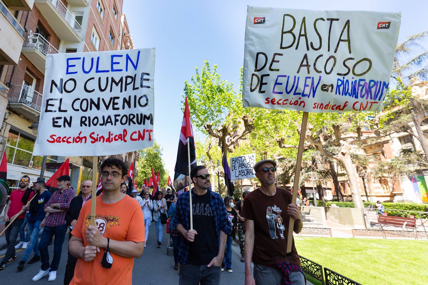 Fotos: Manifestación principal del Primero de Mayo en La Rioja