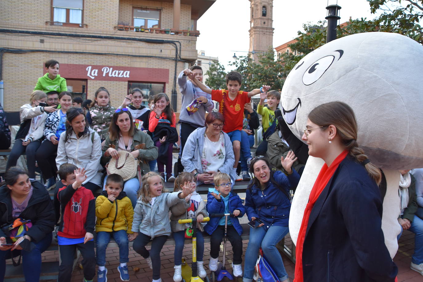 Fotos: Comienza Fungitur con danza, ruta de pinchos y nueva mascota